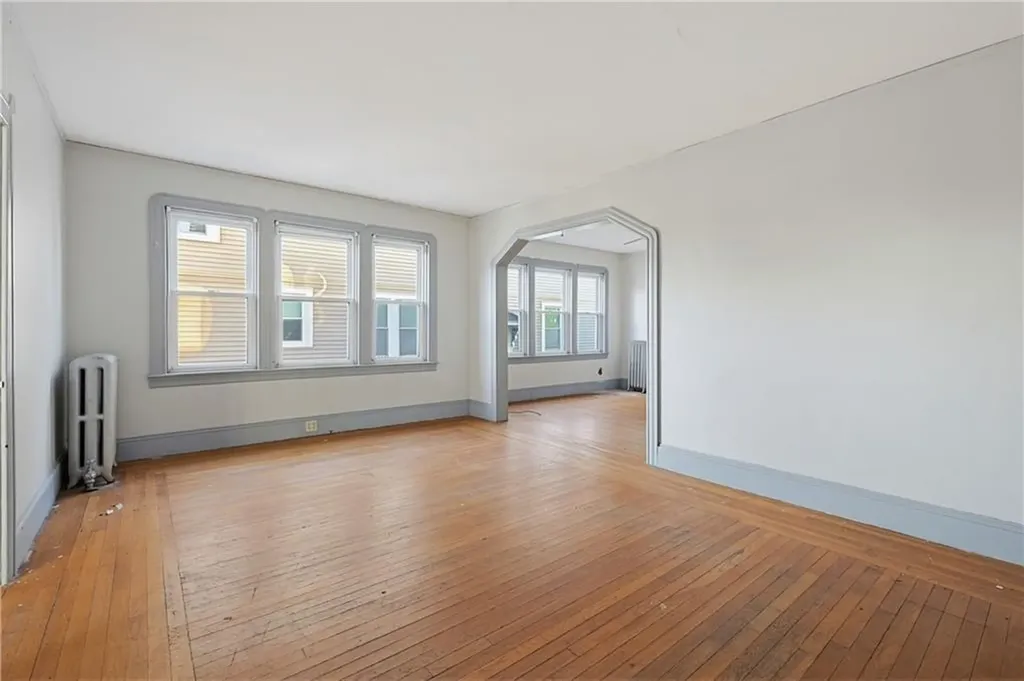 18 20 Forest Street Providence RI 02906