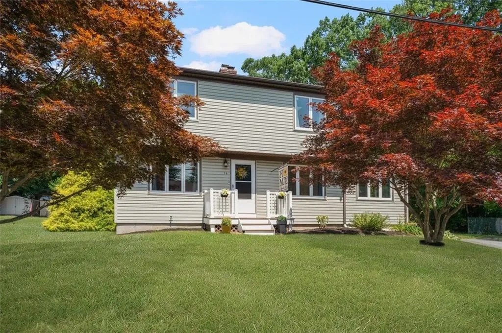 70 Country Hill Road Cumberland RI 02864