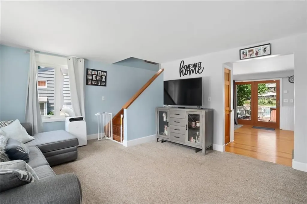 70 Country Hill Road Cumberland RI 02864