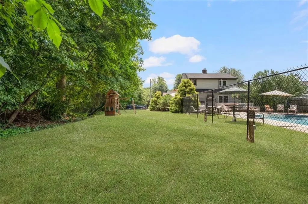 70 Country Hill Road Cumberland RI 02864