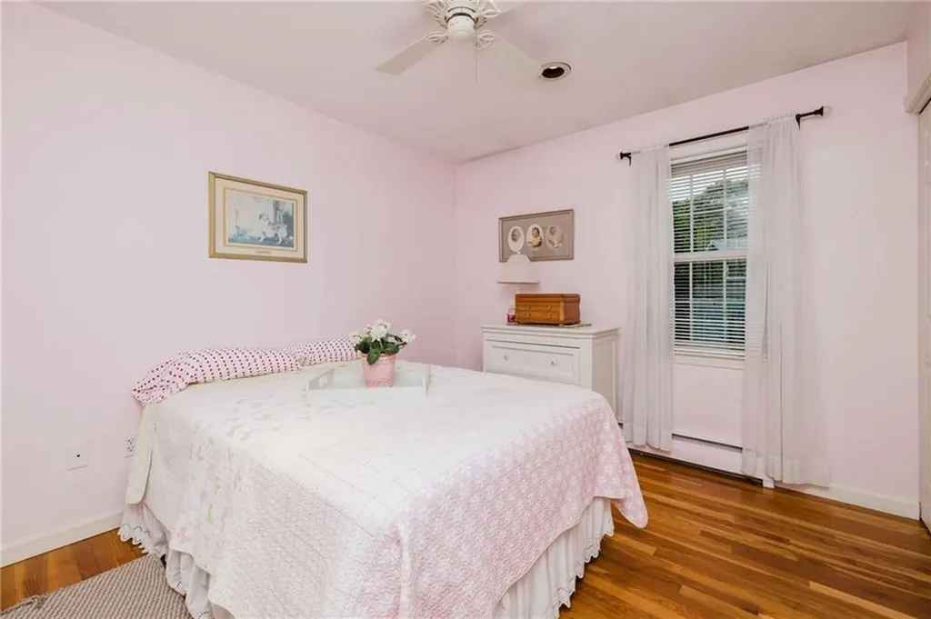 153 Russell Street Tiverton RI 02878