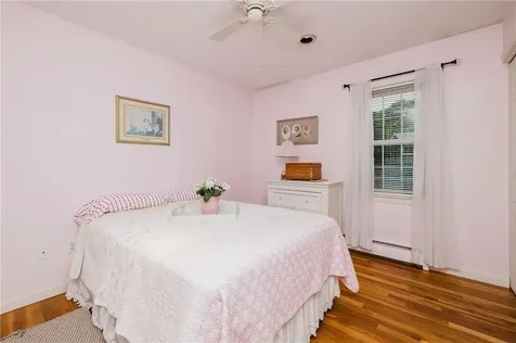 153 Russell Street Tiverton RI 02878