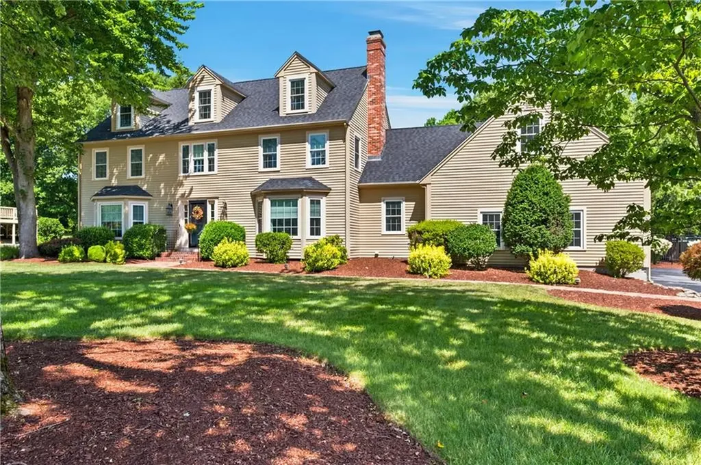 4 Fieldside Drive Cumberland RI 02864