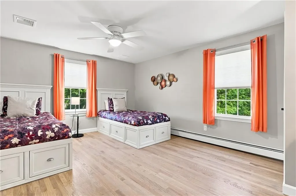 4 Fieldside Drive Cumberland RI 02864