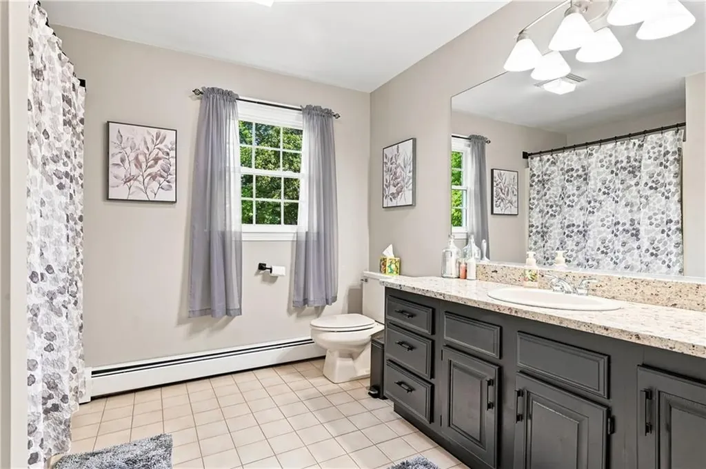4 Fieldside Drive Cumberland RI 02864