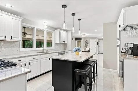 4 Fieldside Drive Cumberland RI 02864