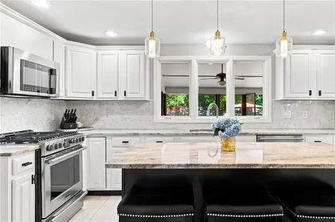 4 Fieldside Drive Cumberland RI 02864
