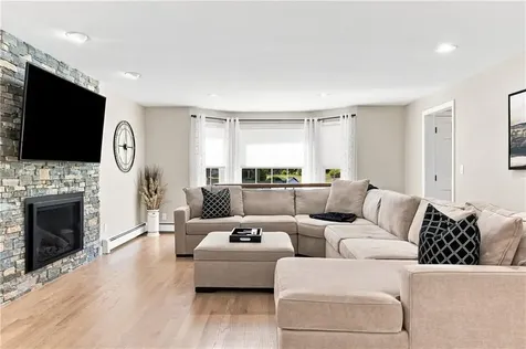 4 Fieldside Drive Cumberland RI 02864