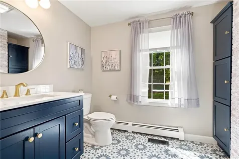 4 Fieldside Drive Cumberland RI 02864