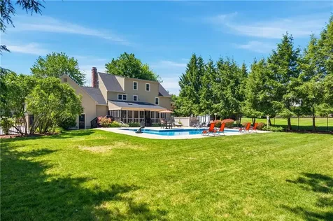 4 Fieldside Drive Cumberland RI 02864