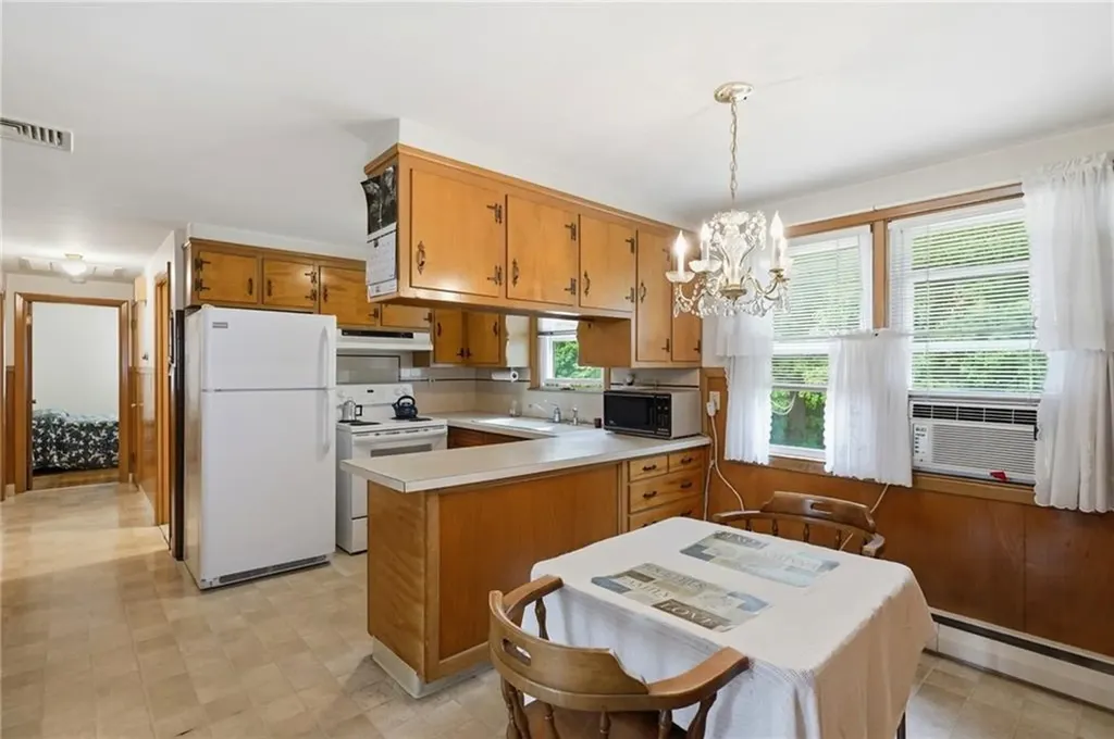 27 Danby Street Providence RI 02904