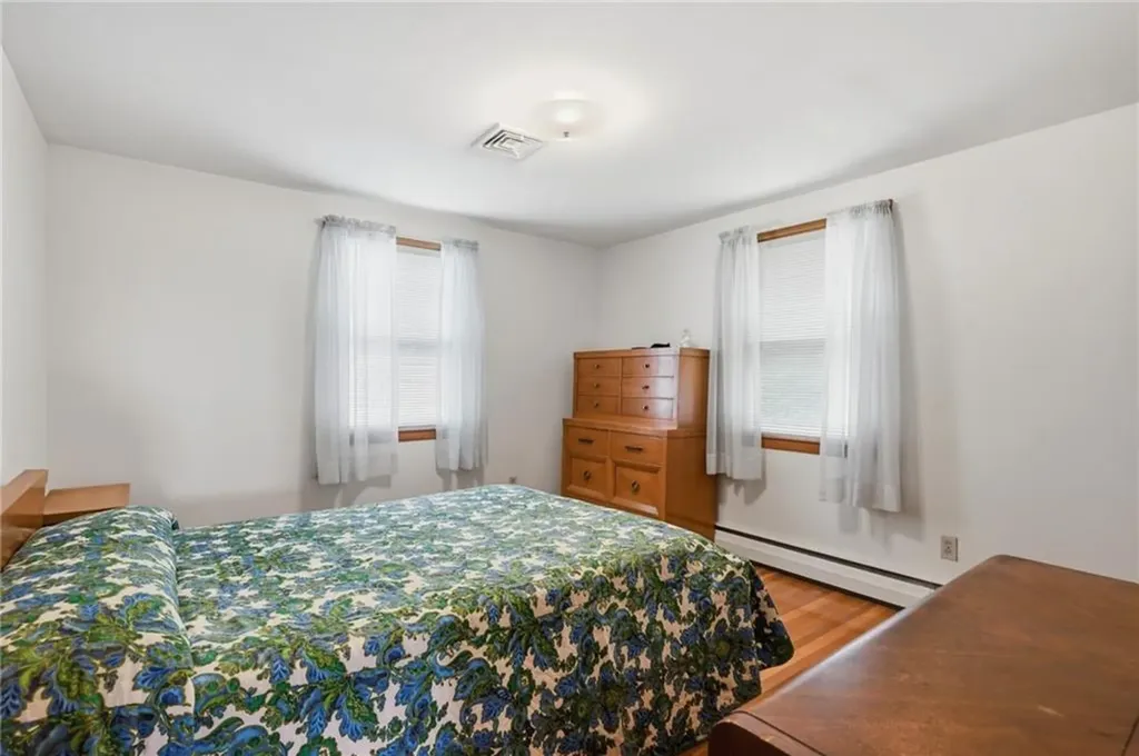 27 Danby Street Providence RI 02904