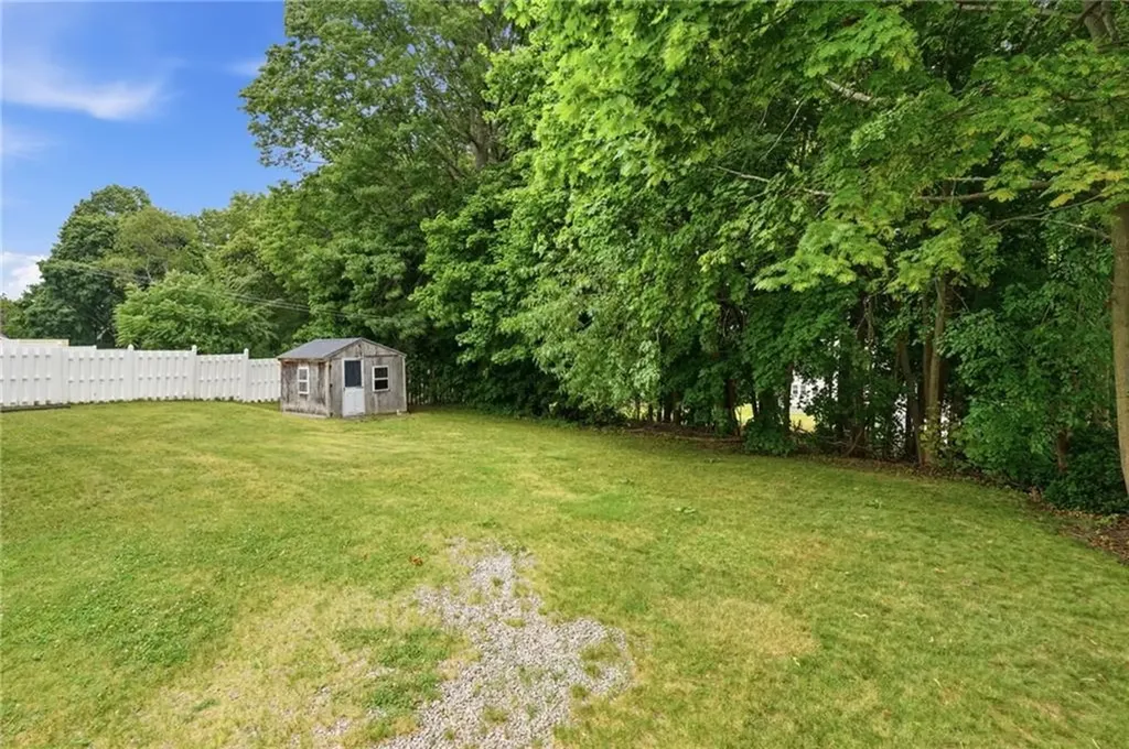 27 Danby Street Providence RI 02904