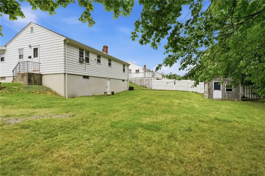 27 Danby Street Providence RI 02904