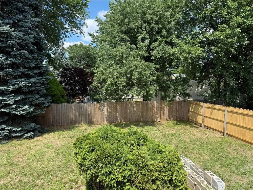 26 Shiloh Street Providence RI 02904