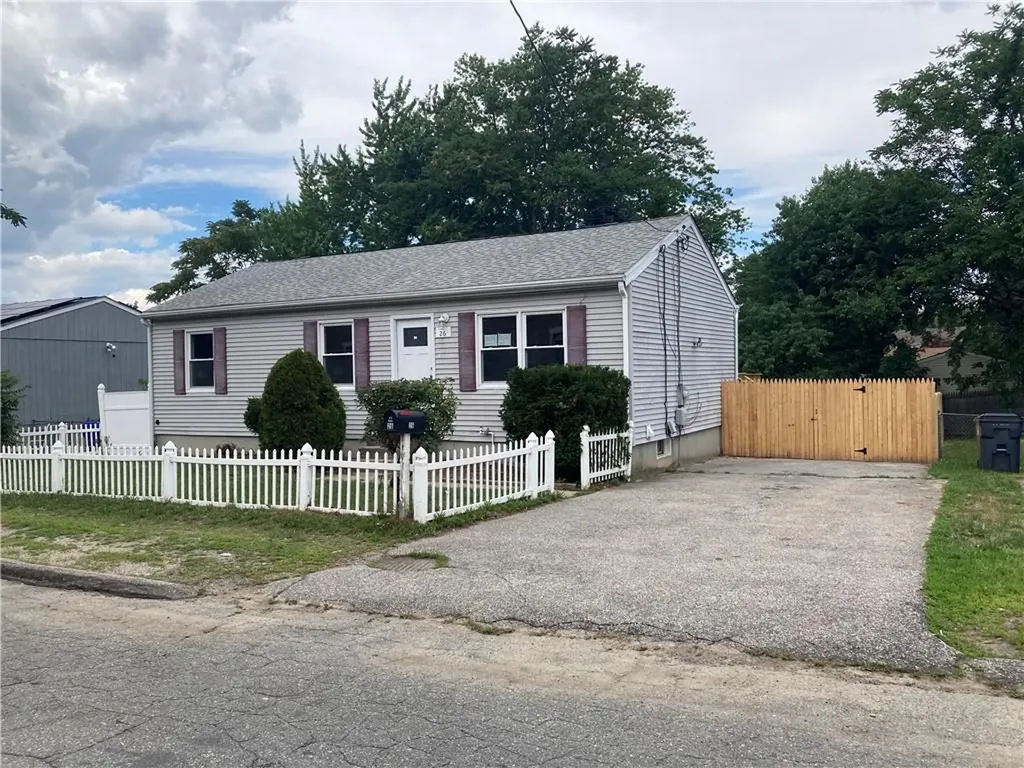 26 Shiloh Street Providence RI 02904