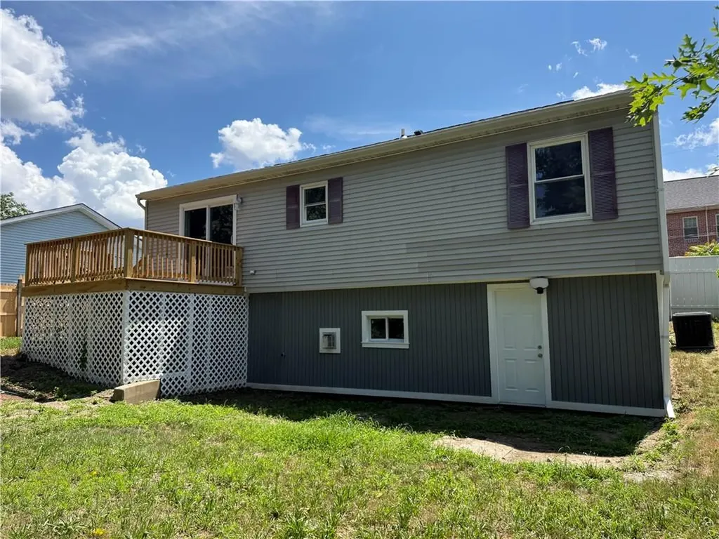 26 Shiloh Street Providence RI 02904