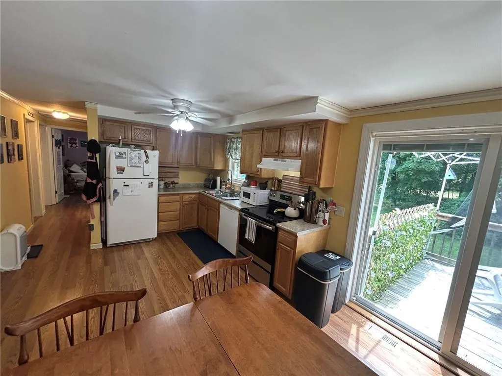 28 Karee Court South Kingstown RI 02879