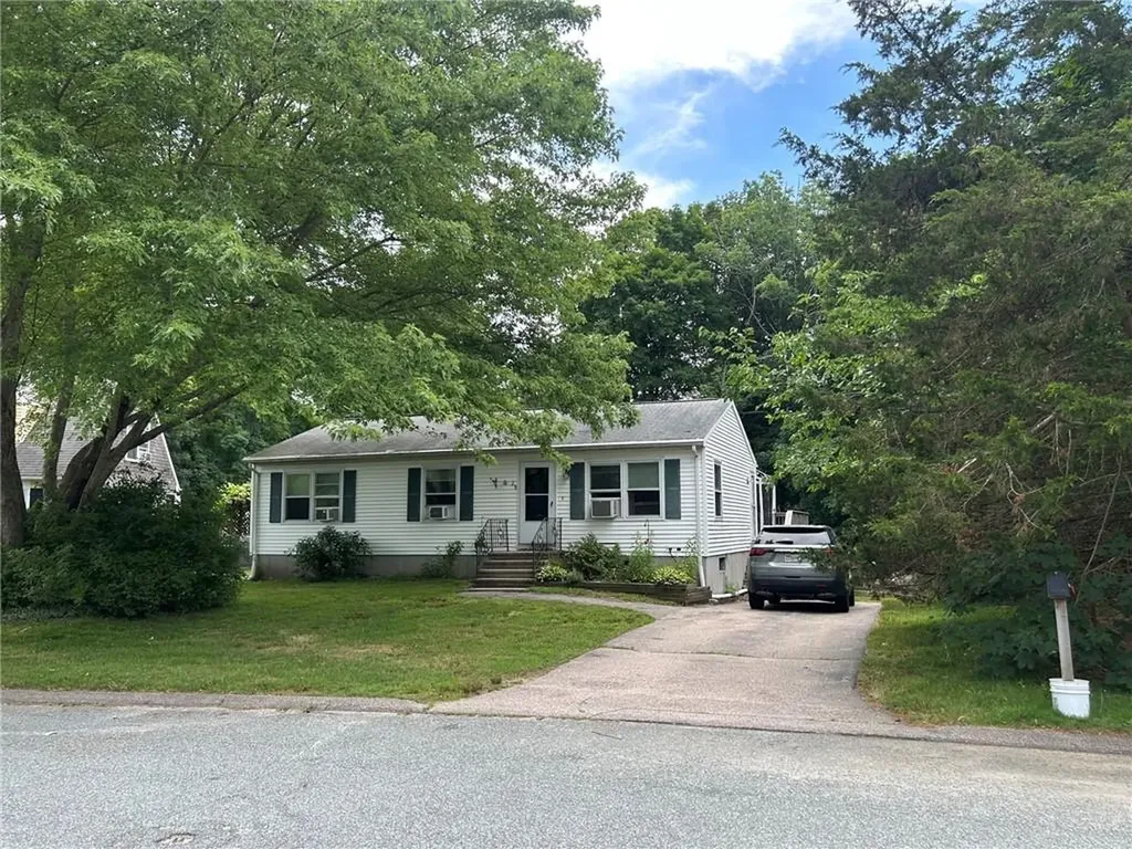 28 Karee Court South Kingstown RI 02879