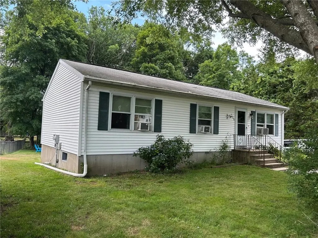 28 Karee Court South Kingstown RI 02879