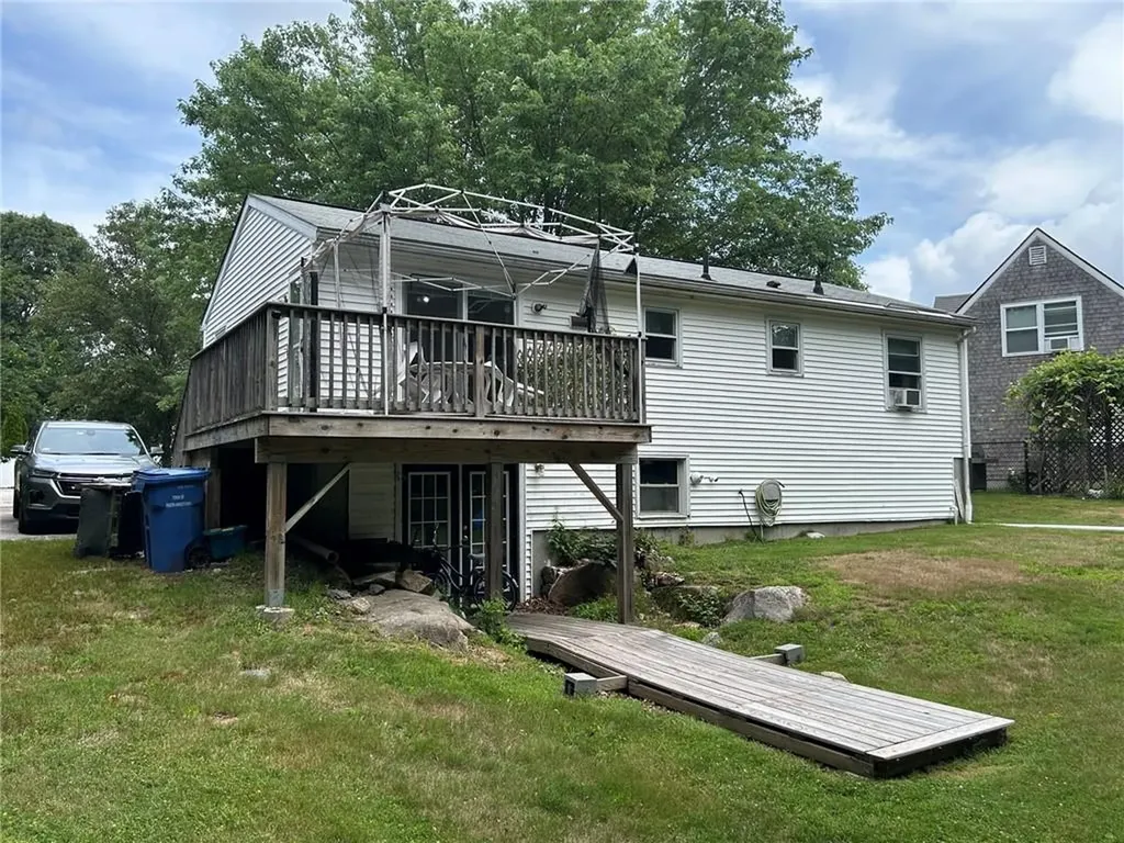 28 Karee Court South Kingstown RI 02879