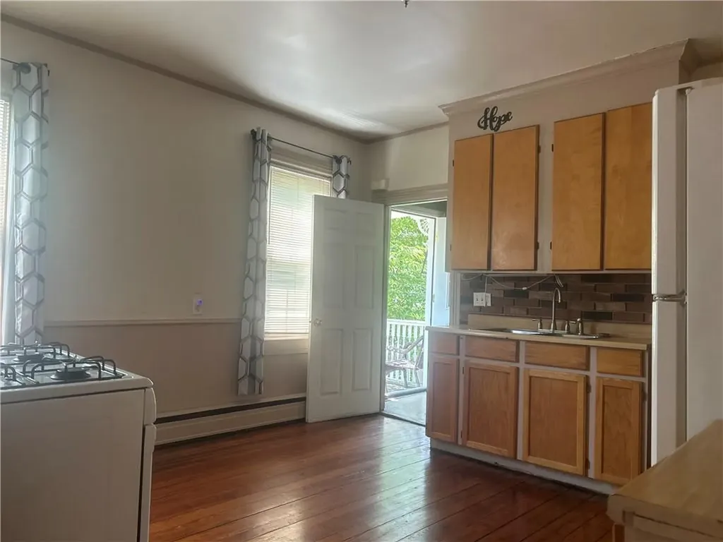 194 Gano Street Providence RI 02906