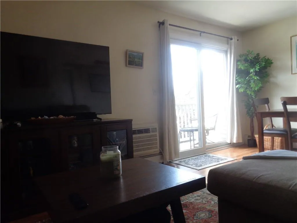 34 Village Court West Warwick RI 02893