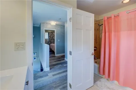 16 Arlington Avenue Warren RI 02885
