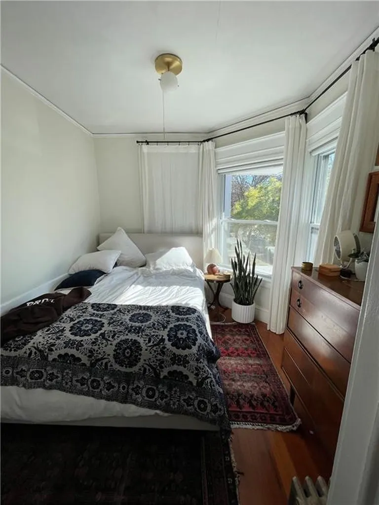 244 Bowen Street Providence RI 02906