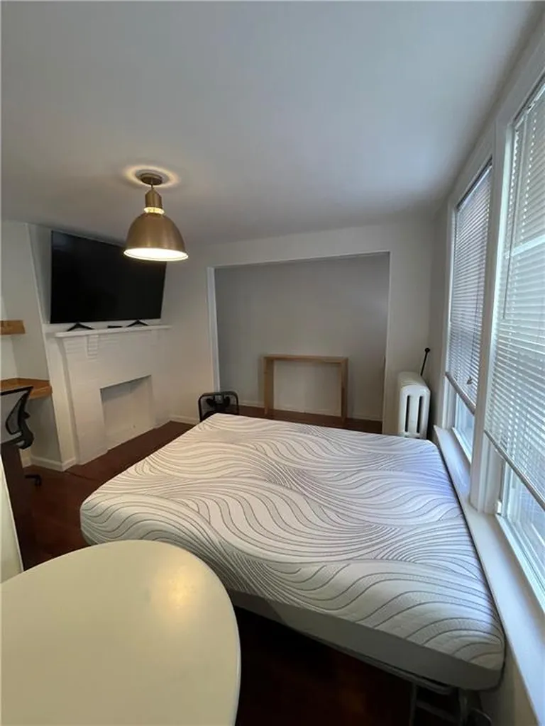 244 Bowen Street Providence RI 02906
