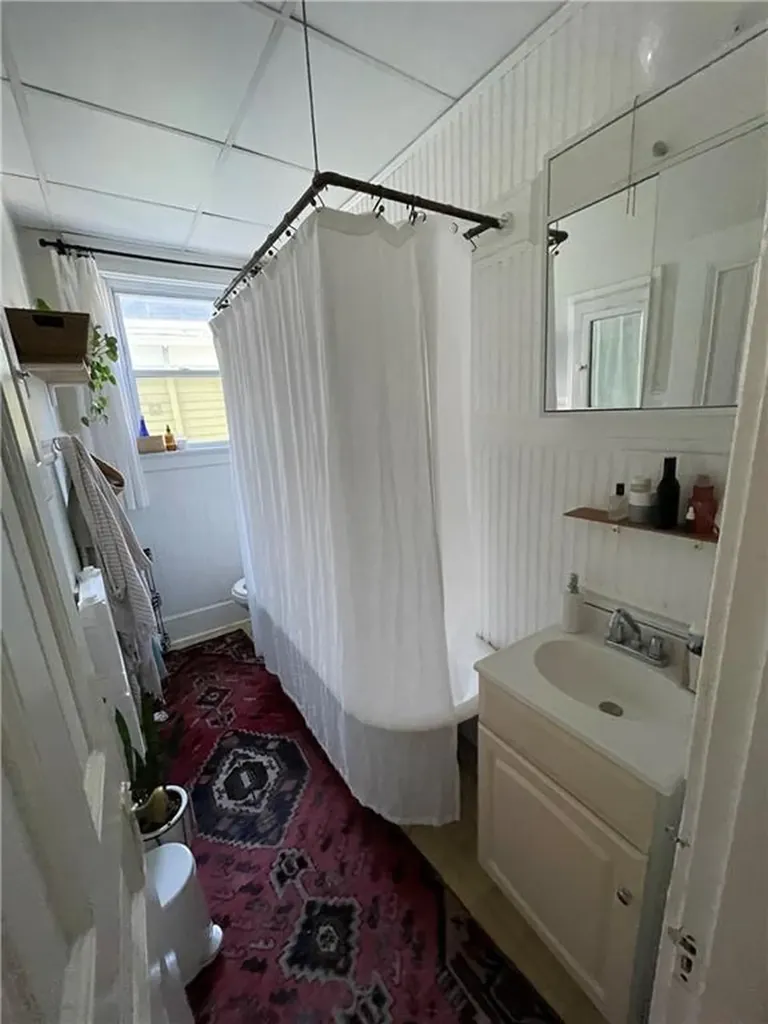 244 Bowen Street Providence RI 02906