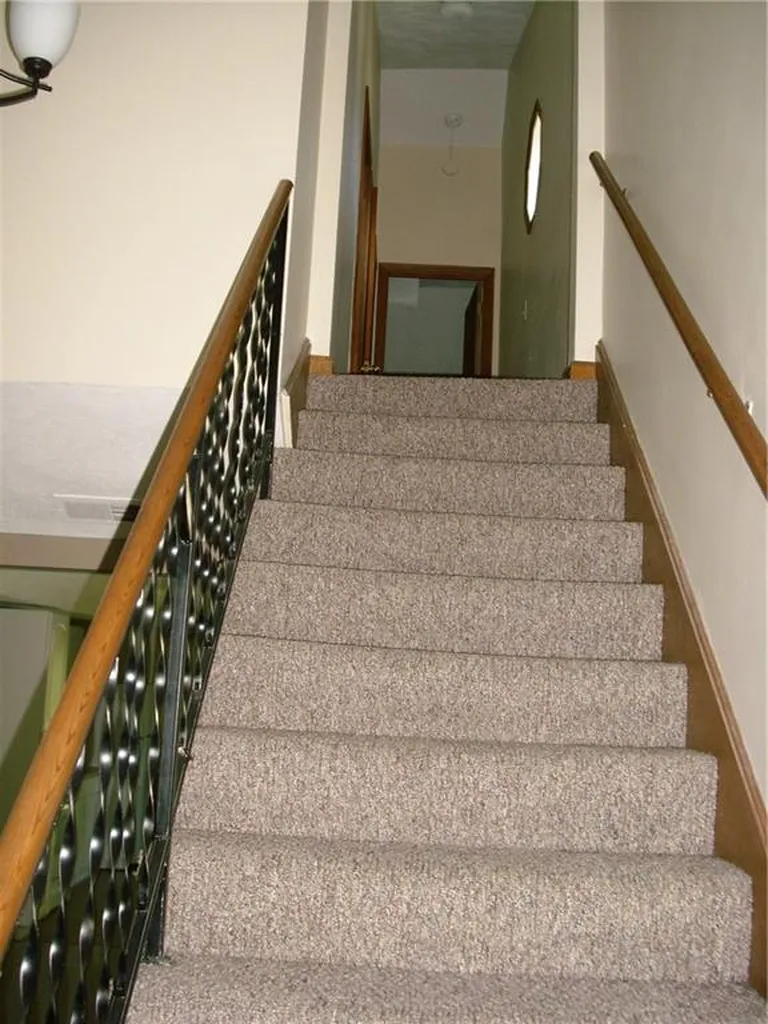 207 Glen Drive Warwick RI 02889