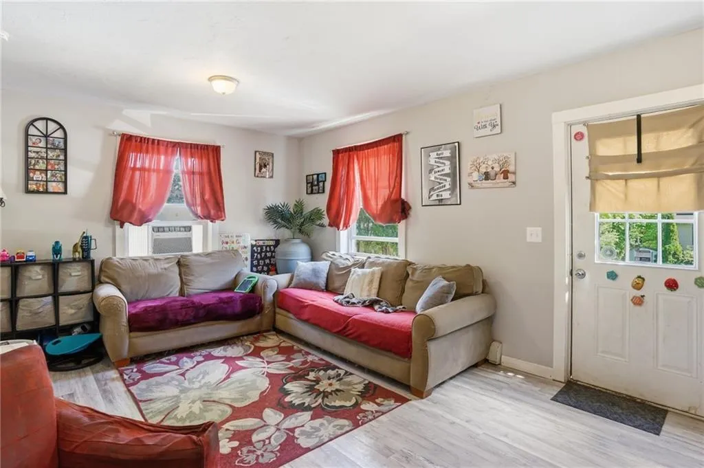 9 Carey Avenue Plainfield CT 06374