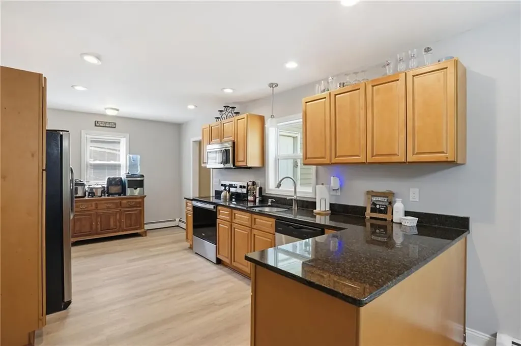 9 Carey Avenue Plainfield CT 06374