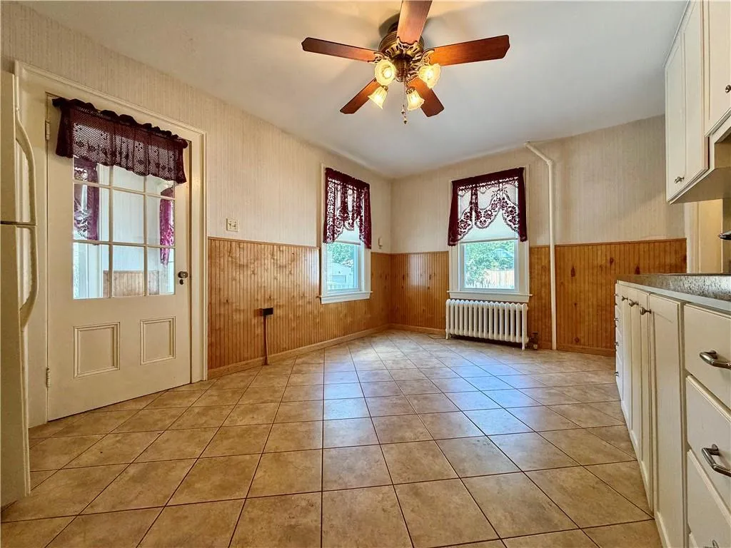 47 Homestead Avenue North Smithfield RI 02896