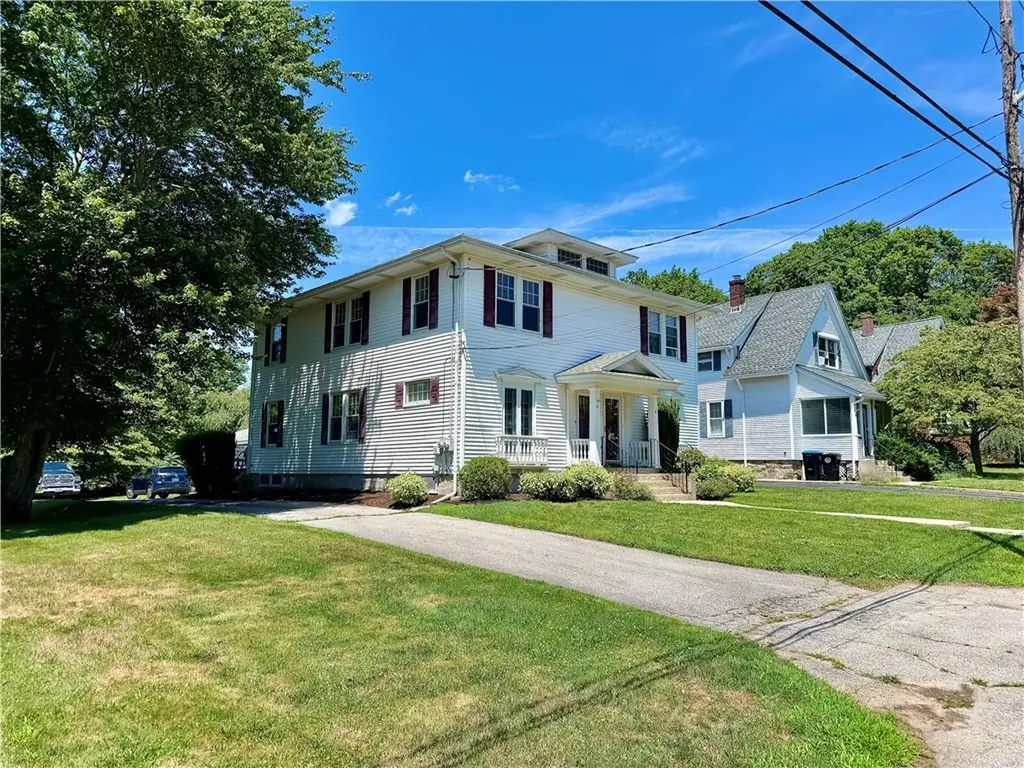 47 Homestead Avenue North Smithfield RI 02896