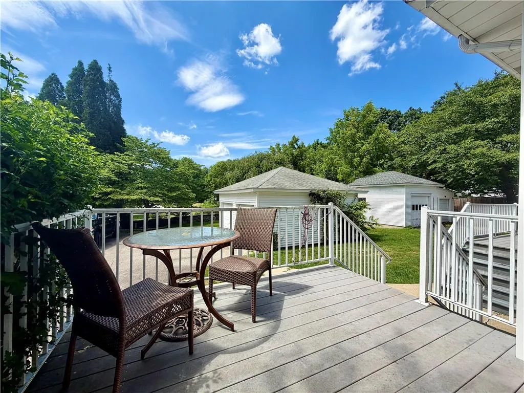 47 Homestead Avenue North Smithfield RI 02896