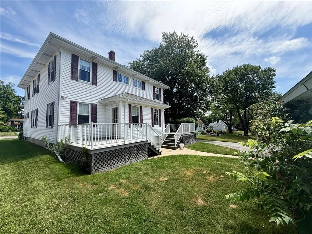 47 Homestead Avenue North Smithfield RI 02896