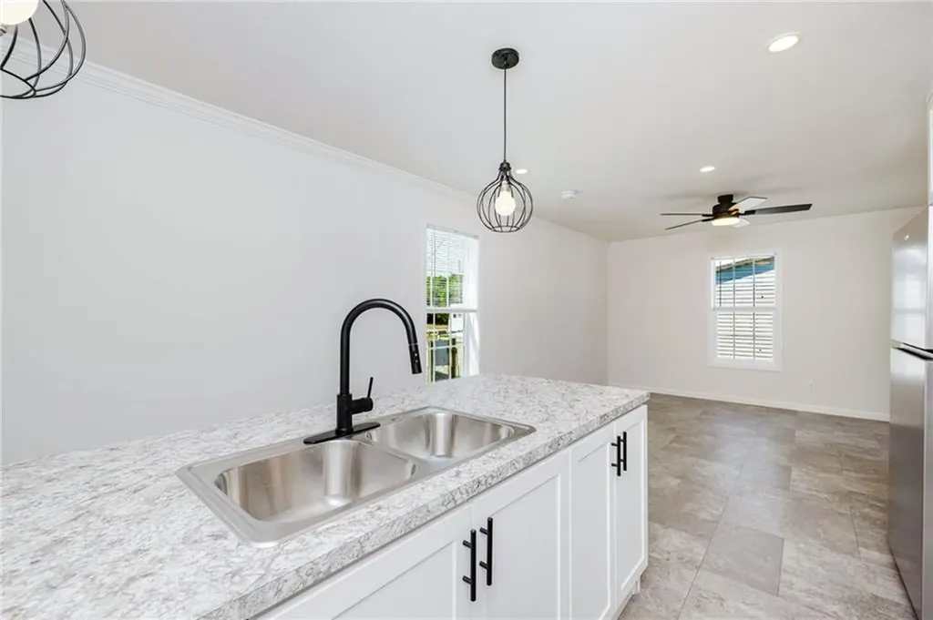 1346 A3 Newport Avenue Attleboro MA 02703