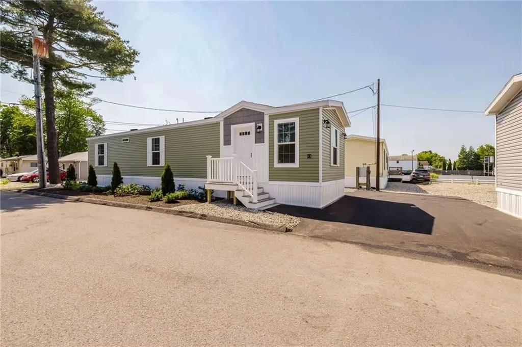 1346 A3 Newport Avenue Attleboro MA 02703