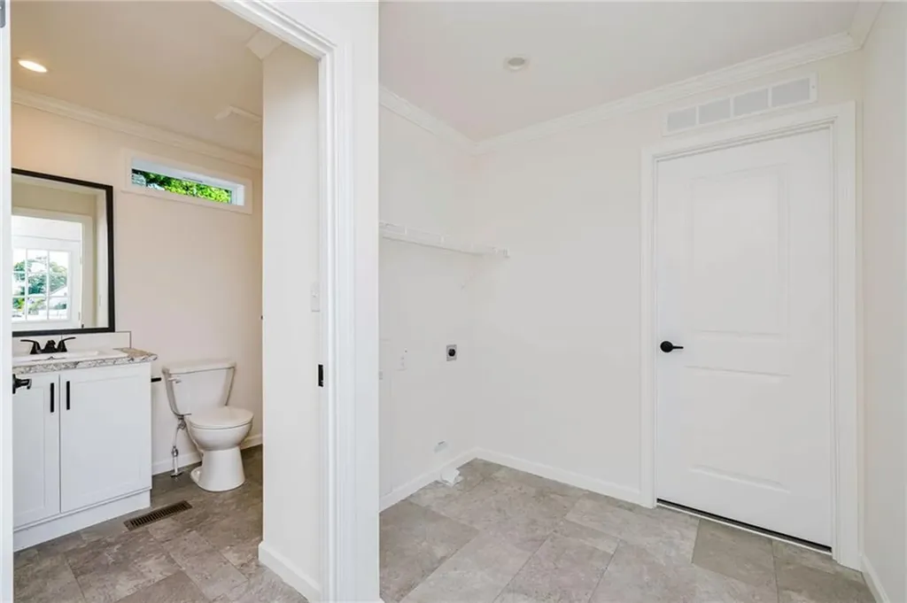 1346 A3 Newport Avenue Attleboro MA 02703