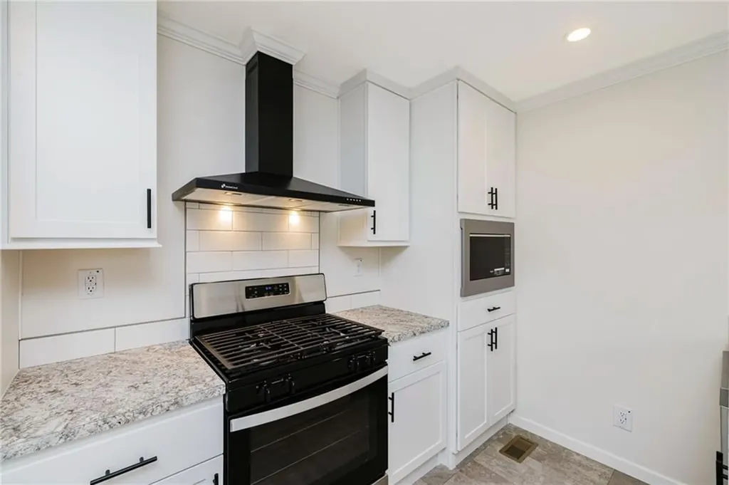 1346 A3 Newport Avenue Attleboro MA 02703