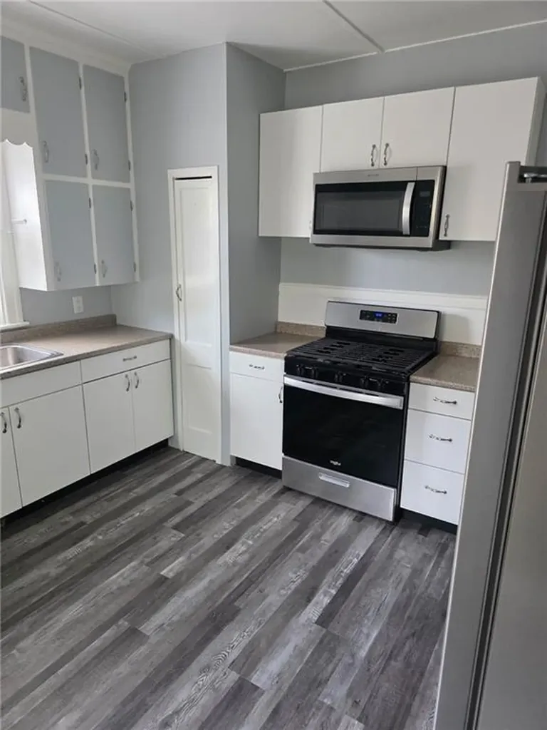 140 Larch Street Providence RI 02906