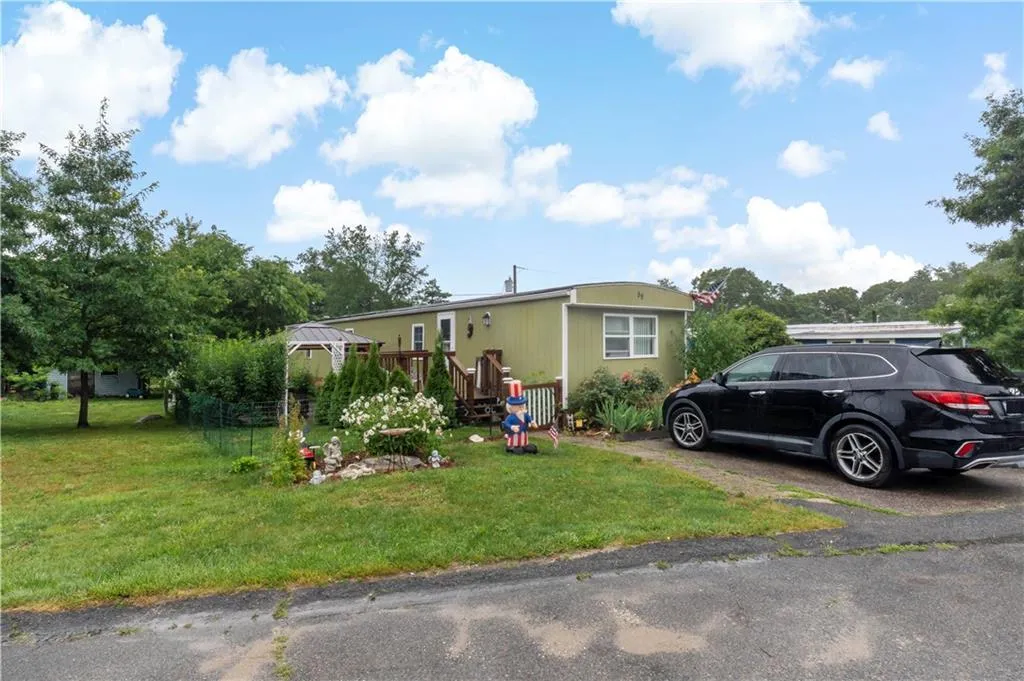301 Lot 59 Bulgarmarsh Road Tiverton RI 02878