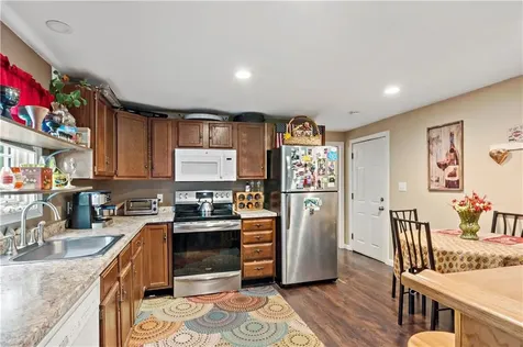301 Bulgarmarsh Road Tiverton RI 02878