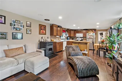 301 Bulgarmarsh Road Tiverton RI 02878