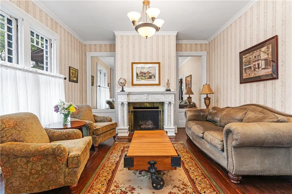 104 Almy Street Providence RI 02909