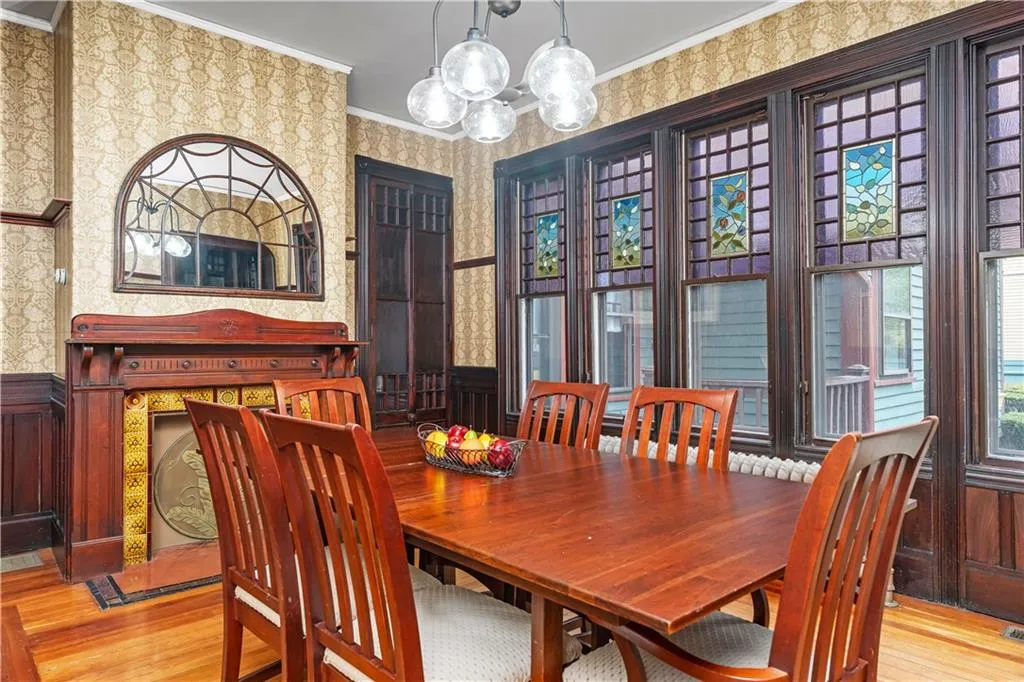 104 Almy Street Providence RI 02909