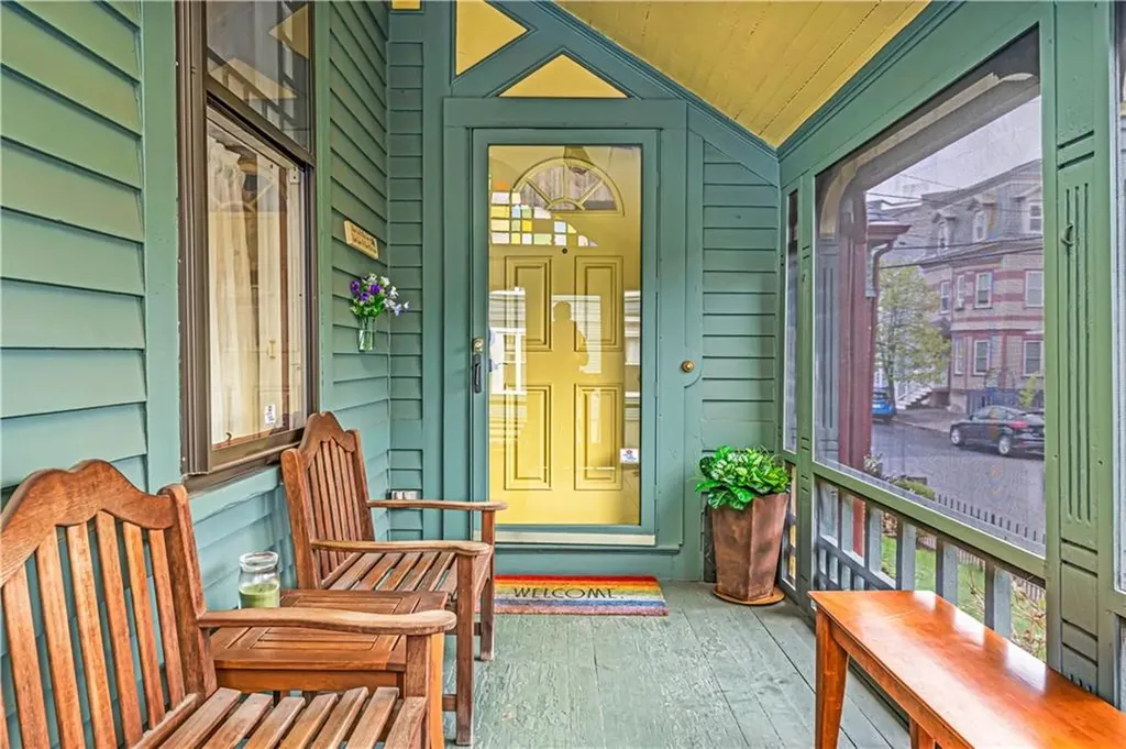 104 Almy Street Providence RI 02909