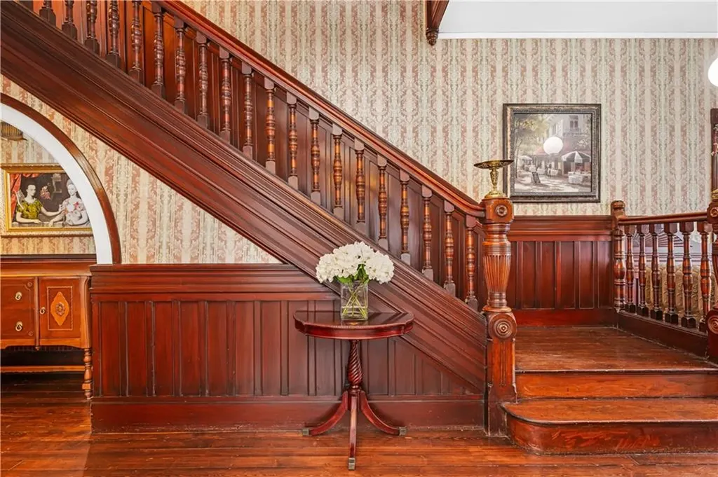 104 Almy Street Providence RI 02909